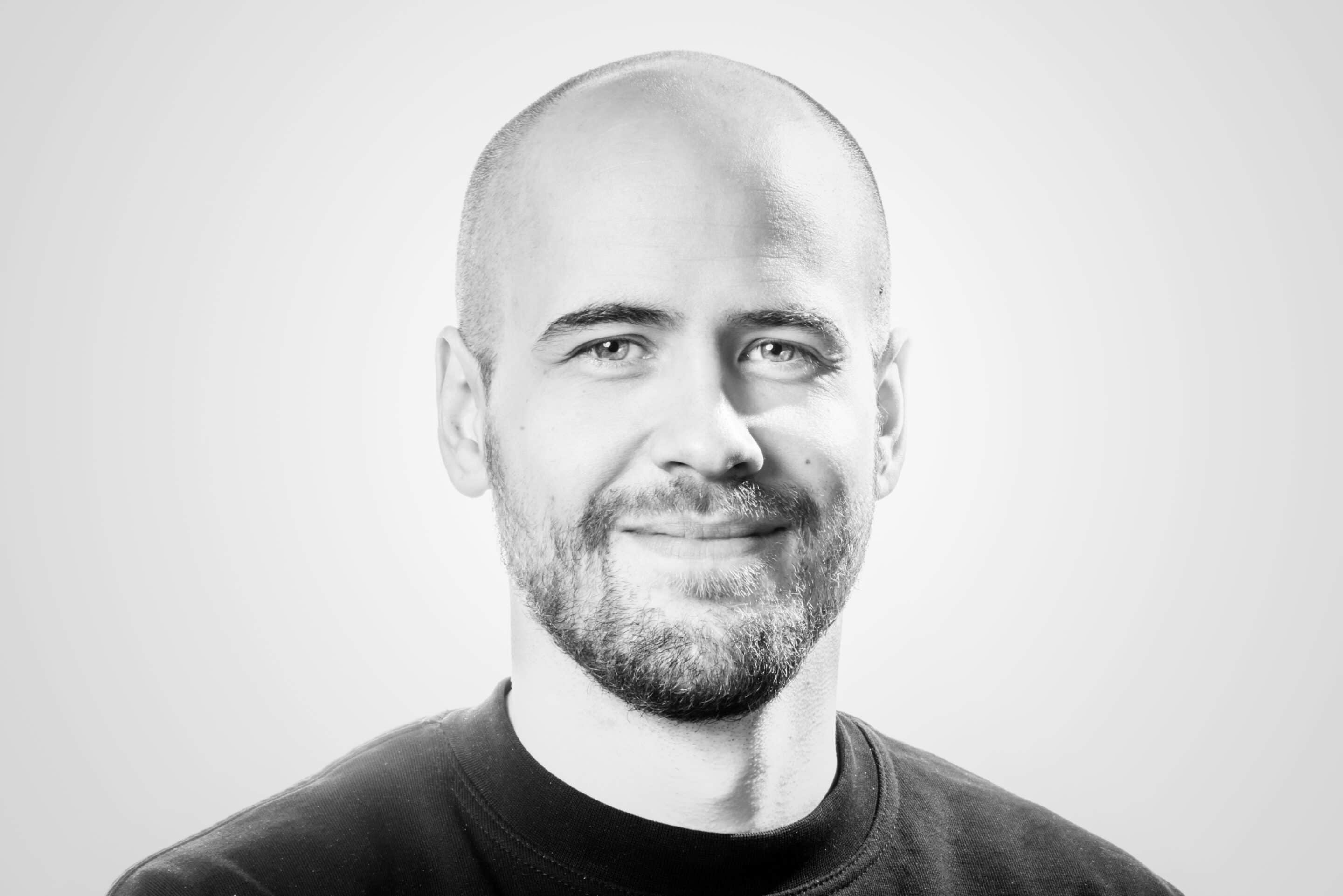 Stefan Nilsson_Grey